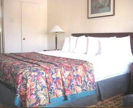 El Toro Motel Сан Луис Обиспо Экстерьер фото